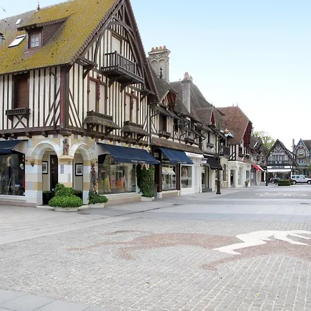 Gambetta By Interhome Feriehus Deauville
